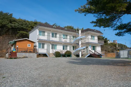 Taean Yangji Pension - Haustierfreundliche