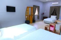 Labis Sunrise Farm Stay