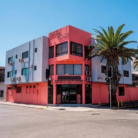 Hotel Cano Отели рядом с достопримечательностью «Пляж Каванча»