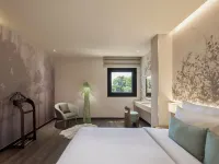 KiN Hotel Central Park Hotels near District 3