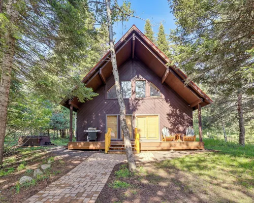 Beautiful McCall Cabin Perfect for Families! Hotels in McCall