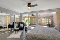 Modern Krisel Retreat With Mountain Views Pool A - Condos