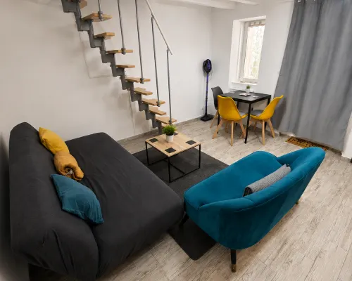 35 m² duplex 8 min walk to Montluçon train station Hotels in Montlucon