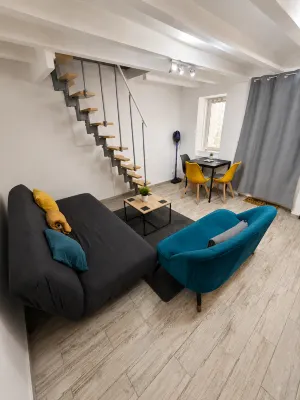 35 m² duplex 8 min walk to Montluçon train station