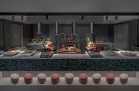 Avani+ Barbarons Seychelles - breakfast