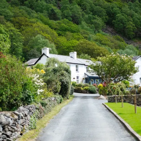 Ty Afon - River House