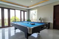 Breeze Blows City View Villa 4 Bedrooms and 1 Familly Bedroom with a Private Heated Swimming Pool - balcone
