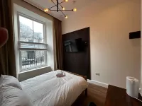 Super Nova Self-Service Hotel - 3-Star