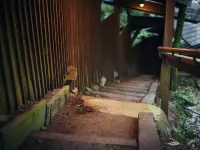 御宿 華坊 - 停車場