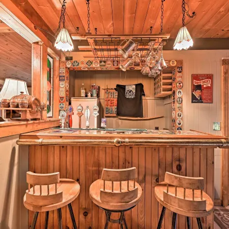 Beautiful Jay Peak Home Near Creek and Waterfalls! Hotels in Jay