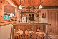 Beautiful Jay Peak Home Near Creek and Waterfalls! - Badekar