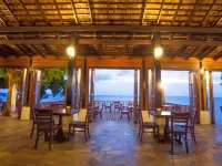 Koh Tao Beach Club Các khách sạn gần Trung tâm lặn biển Goodtime Adventures