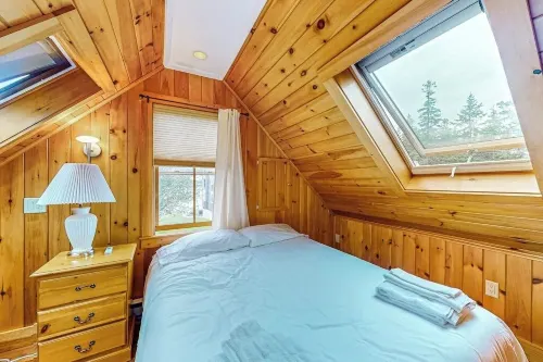設施齊全的小屋，帶現代元素，WiFi，燃氣燒烤架和美麗景觀(Well-equipped Cottage With Modern Touches, Wifi, gas Grill, & Beautiful Views) - 鄉村莊園