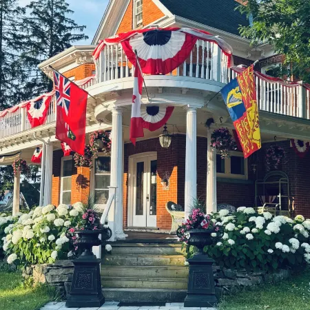 1000 Islands B&B – the Bulloch House