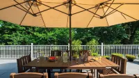 The Nightingale by Avantstay Historic Catskills Retreat Lake Views + Near Hudson Sleeps 18 - Wifi