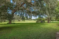 Vacation Home with A Stunning View - 870 3 Bedroom Home by RedAwning - 4-Star