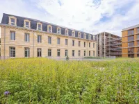 BABEL COMMUNITY Hôtel Bordeaux Hôtels à proximité de : Caudéran