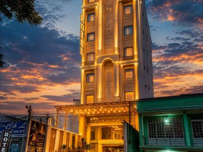 Le Centre Pleiku Hotel