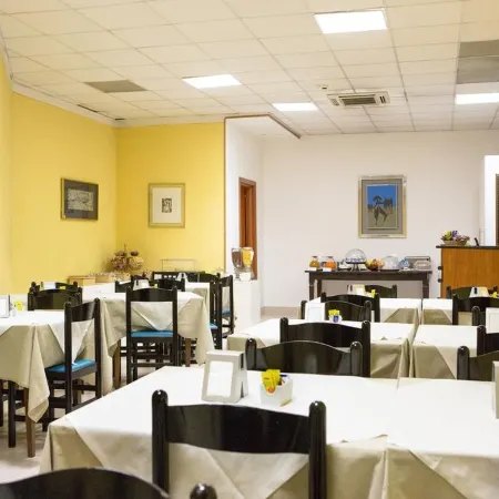 Hotel Leonardo