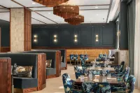 The Peregrine Omaha Downtown Curio Collection by Hilton - breakfast