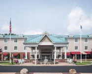 Comfort Inn & Suites Sturbridge-Brimfield - parking