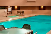 Sheraton Minneapolis West Hotel - Pools