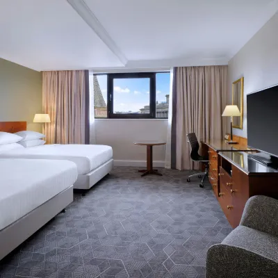 Delta Hotels by Marriott Liverpool City Centre โรงแรมใกล้เซนต์จอร์จสฮอลล์