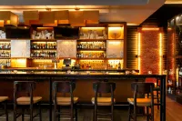 Renaissance Seattle Hotel - bar