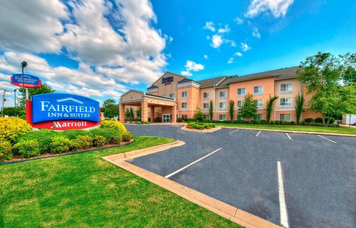 Fairfield Inn & Suites Russellville