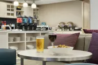 Homewood Suites by Hilton Fargo - Aamiainen