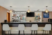 DoubleTree by Hilton Addis Ababa Airport - bar
