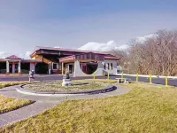 Americas Best Value Inn Moline - Pet friendly