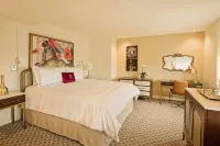 The Historic Cavalier Hotel and Beach Club, Autograph Collection - bar