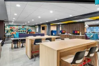 Tru by Hilton Richmond Northwest - 3-Star