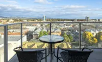 Hume Serviced Apartments - Mountain view