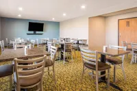 Sleep Inn & Suites Madison West - breakfast