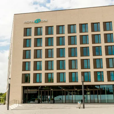 Motel One Köln-Messe Hotels near Suevenstraße Underground Station