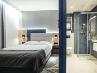 Air Hotel Hotels near Okecie
