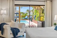 416 S Banana River Blvd - Pools