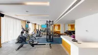 Country Inn & Suites by Radisson Chandigarh Zirakpur - ที่มีที่จอดรถ