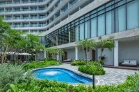Shilla Monogram Danang - Infinity Pools