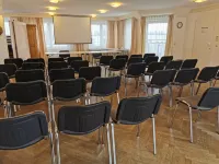 هوتل كريستال فنادق في Heroldsberg