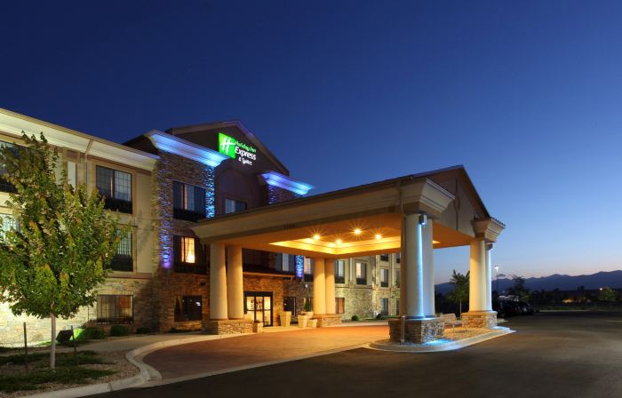 Holiday Inn Express & Suites LONGMONT - BOULDER AREA by IHG
