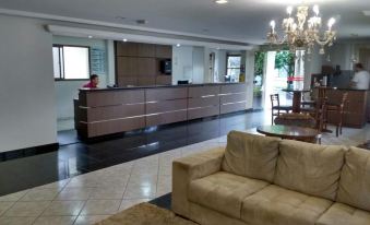 Big Executive Hotel