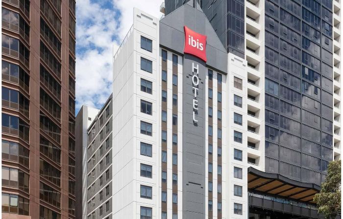 Ibis Melbourne Hotel and Apartments