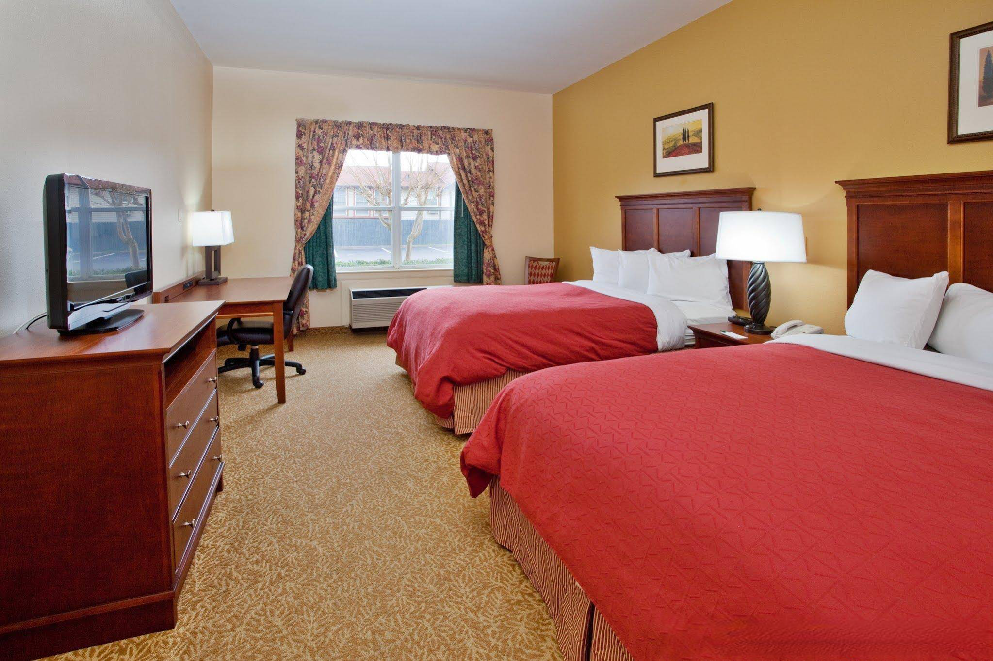 Country Inn & Suites by Radisson, Helen, GA