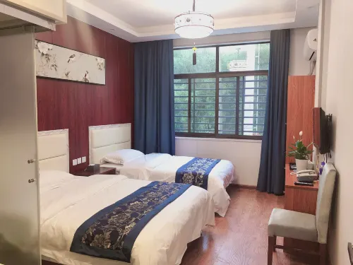 Gehong Xianju Hostel