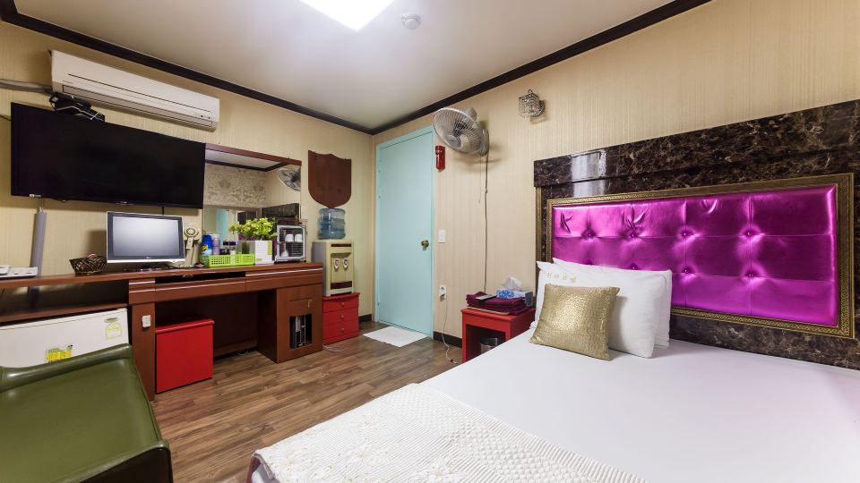 Pocheon Shilla Motel