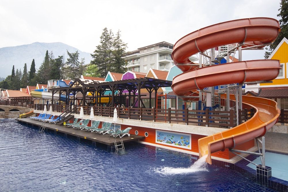 Orange County Kemer - Adult Only