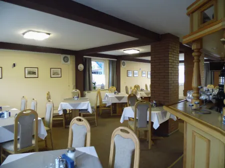 Hotel Sturm Отели в г. Тангермюнде